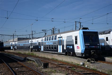 Pornos Amateurs Français dans un train RER 